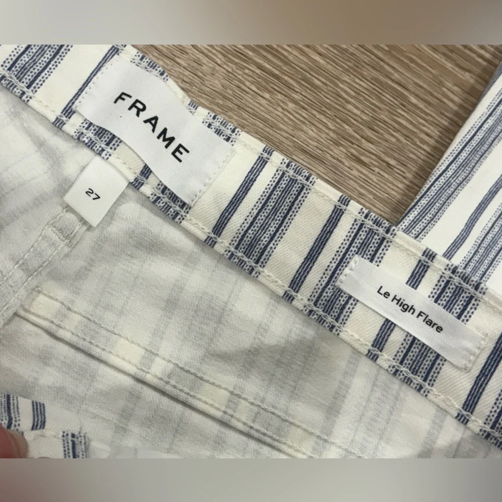 FRAME Le High Flare Jeans 27‎ NWT White Blue Stripe High Rise